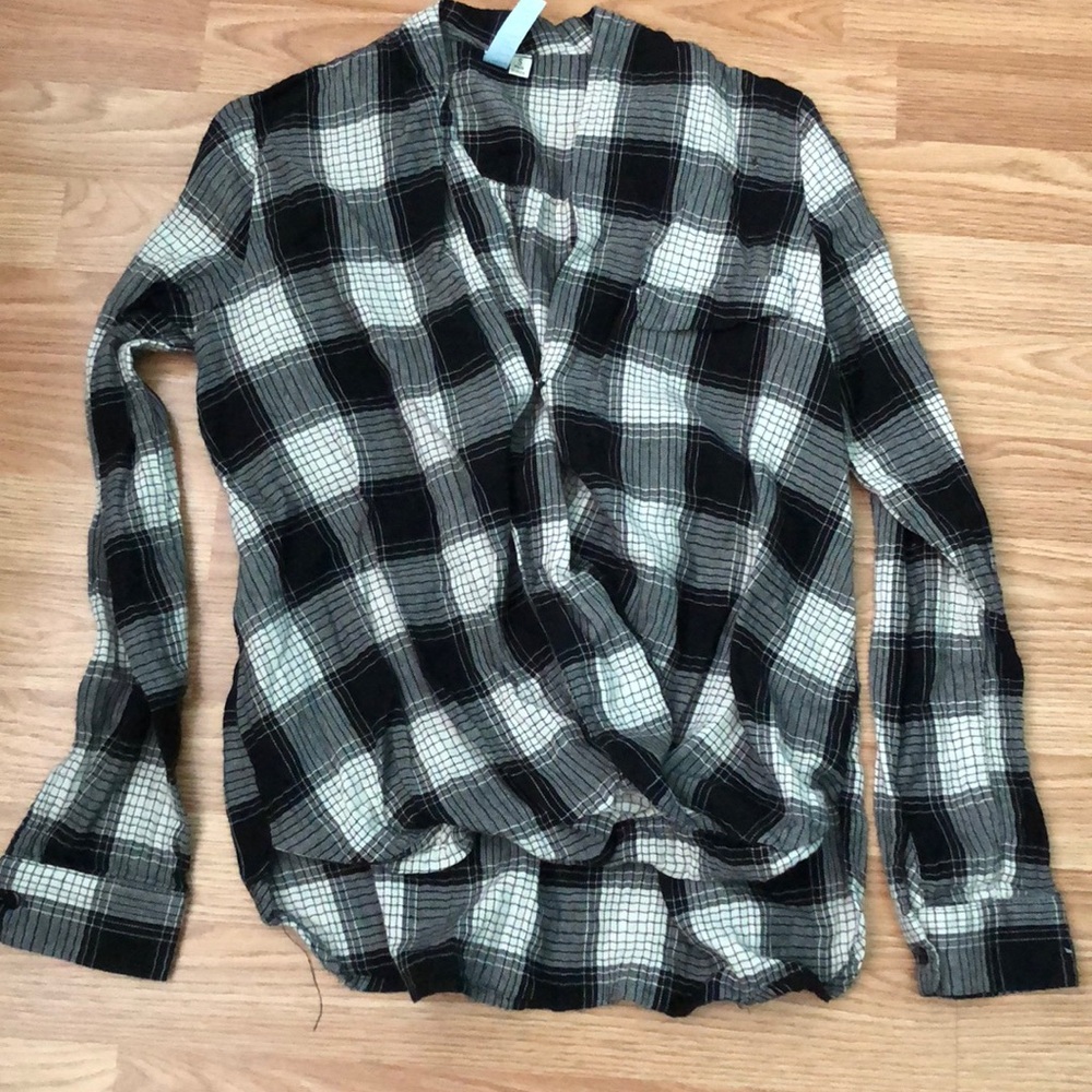 Long sleeve surplice front shirt